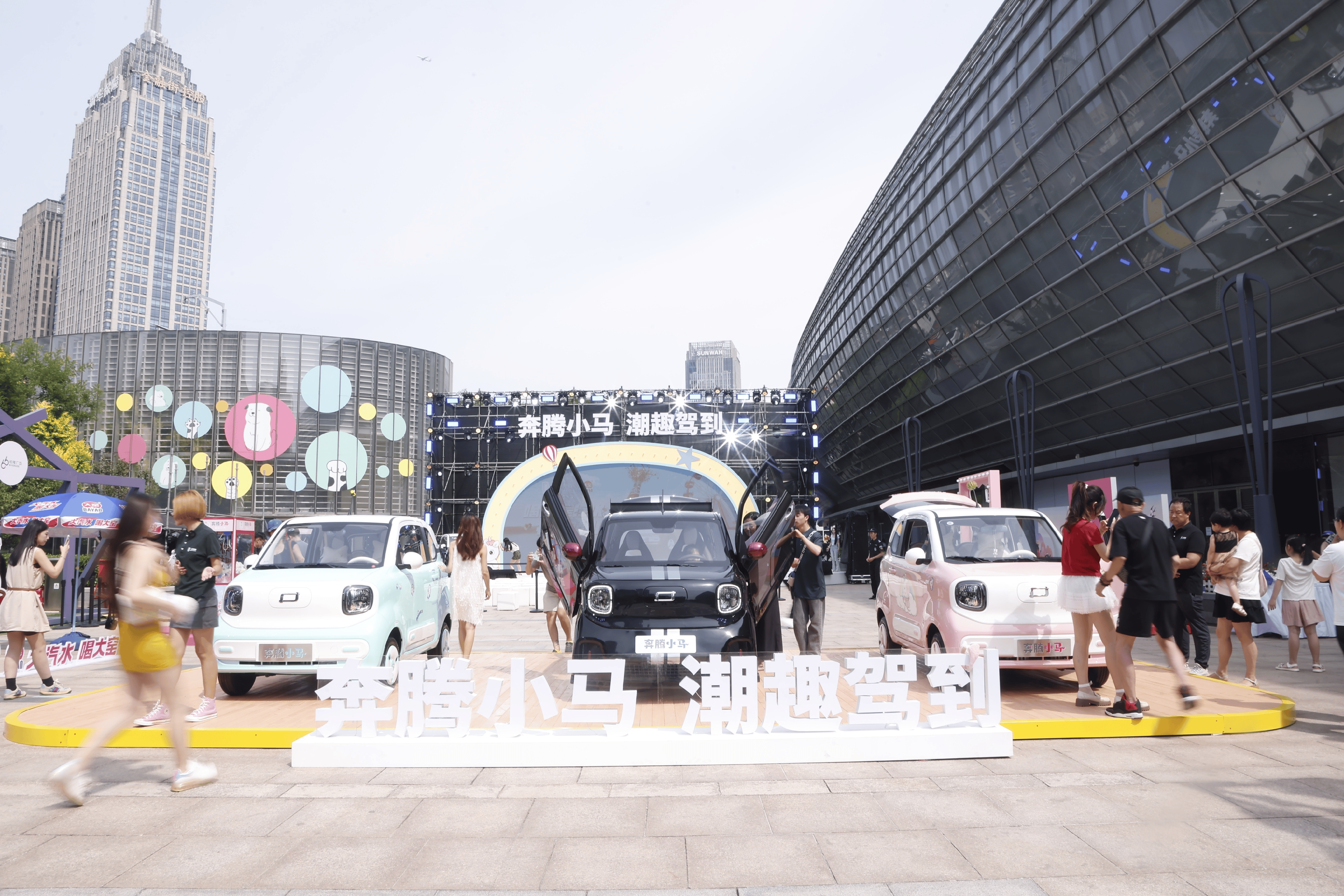 起售价近3000万！布加迪全新超跑开启交付 全球仅有40台