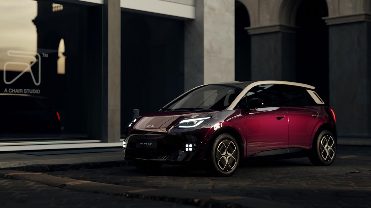 埃安UT鹦鹉龙预售价8.98万起 纯电小车市场要卷进决胜局了吗？