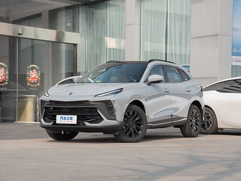 成都风行T5优惠1.50万 仅6.49万可入手