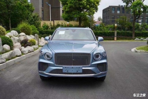 现购平行进口添越让利40万 欢迎到店试驾