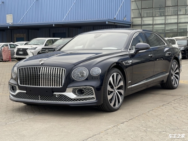 成都宾利飞驰最高降30万 最低300万