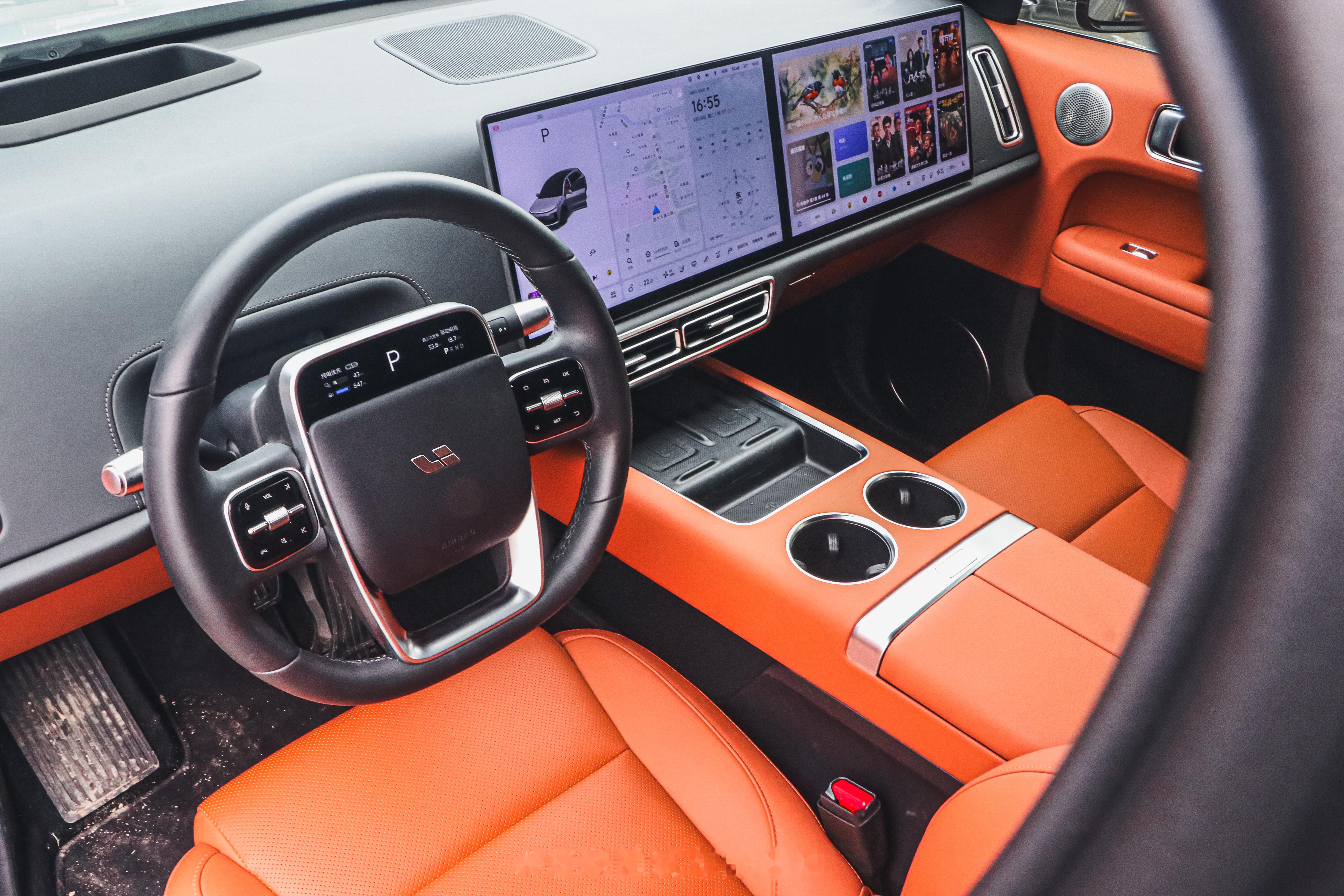 年销量突破50万辆 理想凭什么？