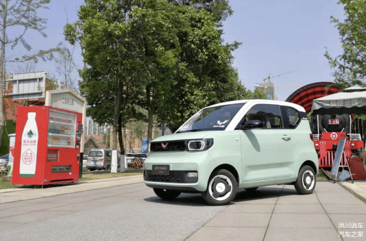 奔驰、宝马、奥迪2024年销量出炉 三家都说自己是中国豪华车销冠