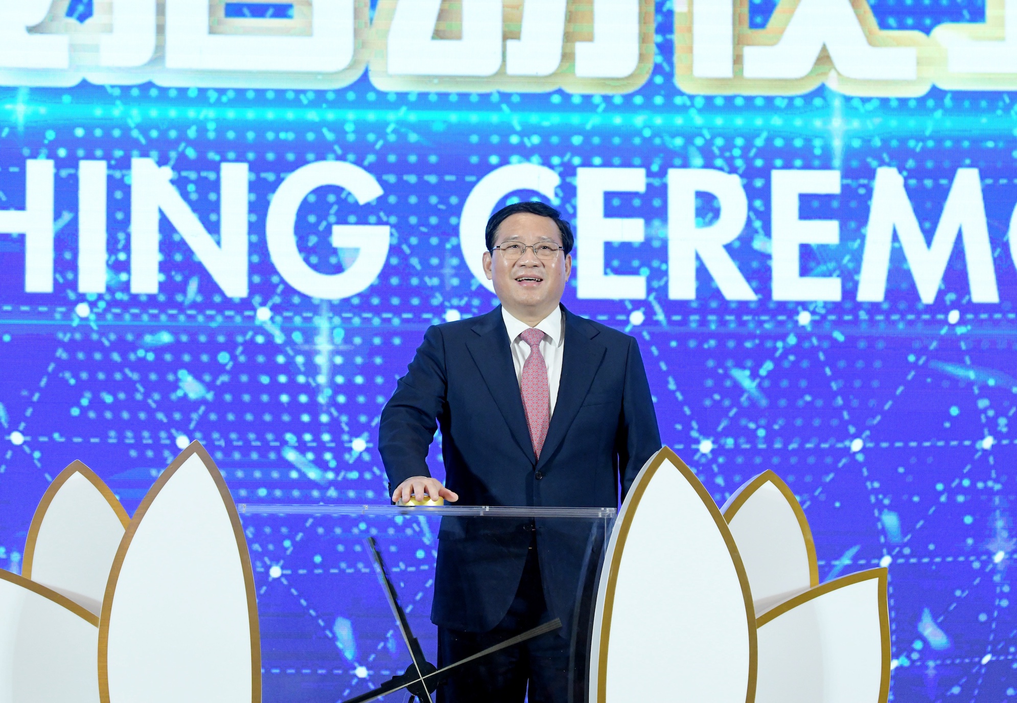 向新 向未来，豪华电动品牌AUDI专属生产基地落户安亭