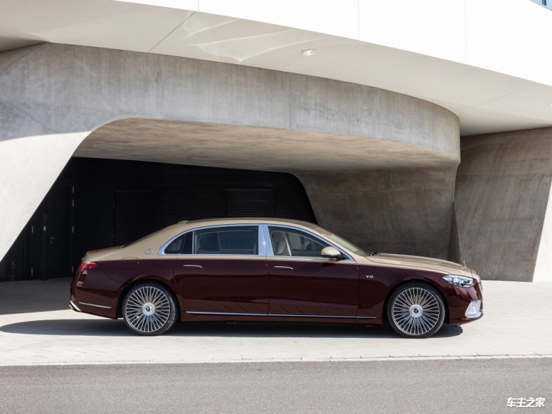 成都迈巴赫S级加版团购价格278万起 欢迎上门试驾