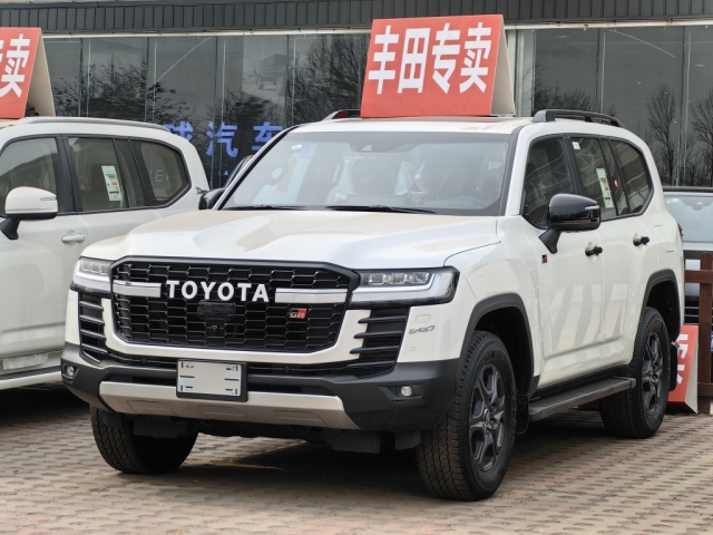 2024款丰田酷路泽LC300中东版3.5 全国热卖