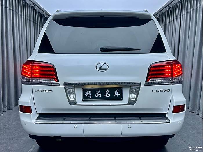 成都远卓名车雷克萨斯LM欧版限时优惠 目前145万元起售