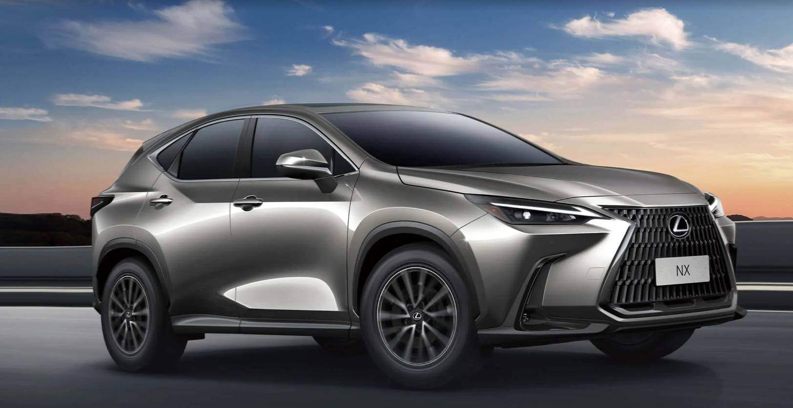 成都雷克萨斯NX售价23.88万起 优惠高达8.40万