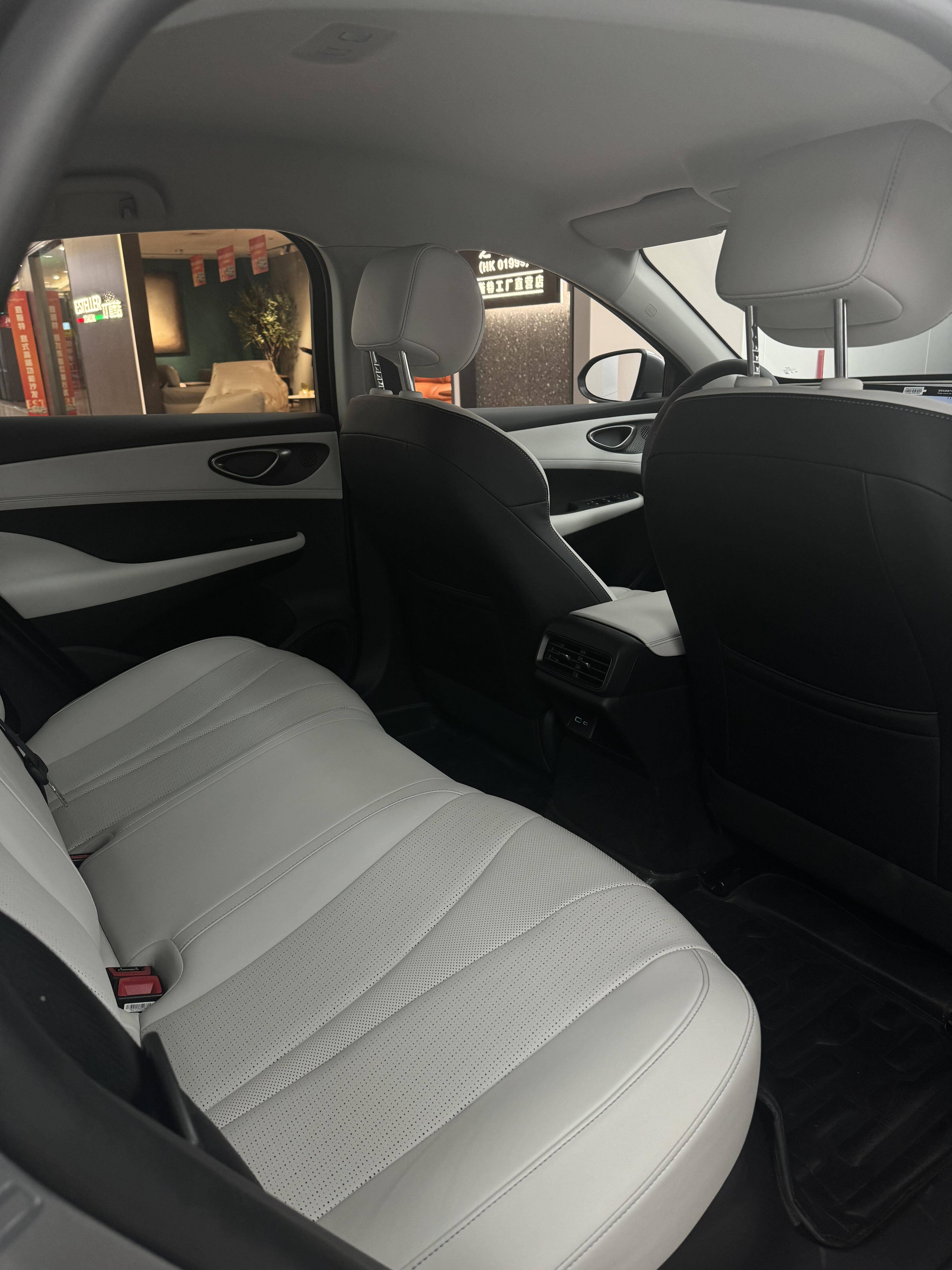 比亚迪海豹05 DM-i智驾版上市 售7.98万起 续航2000km 配高阶智驾