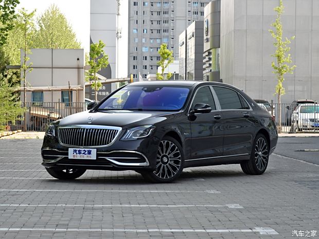 奔驰迈巴赫S级美版团购优惠20万 欢迎上门试驾