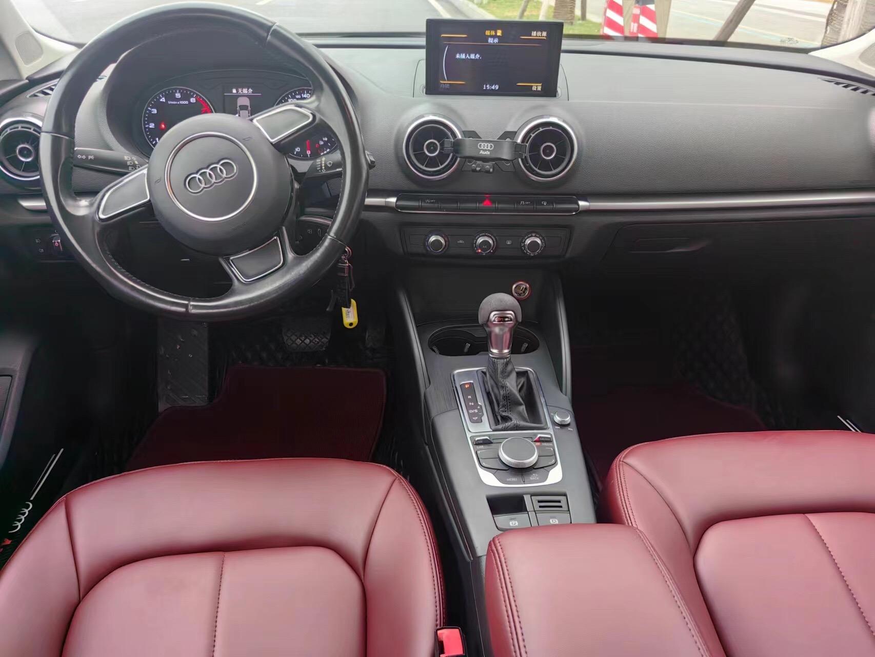 成都奥迪SQ5 Sportback降11.28万 最低仅售52.60万