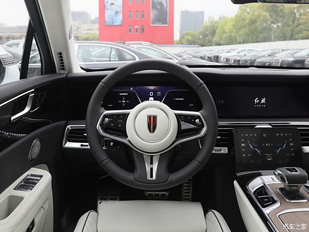 成都红旗E-HS9价格58.98万起 暂无优惠