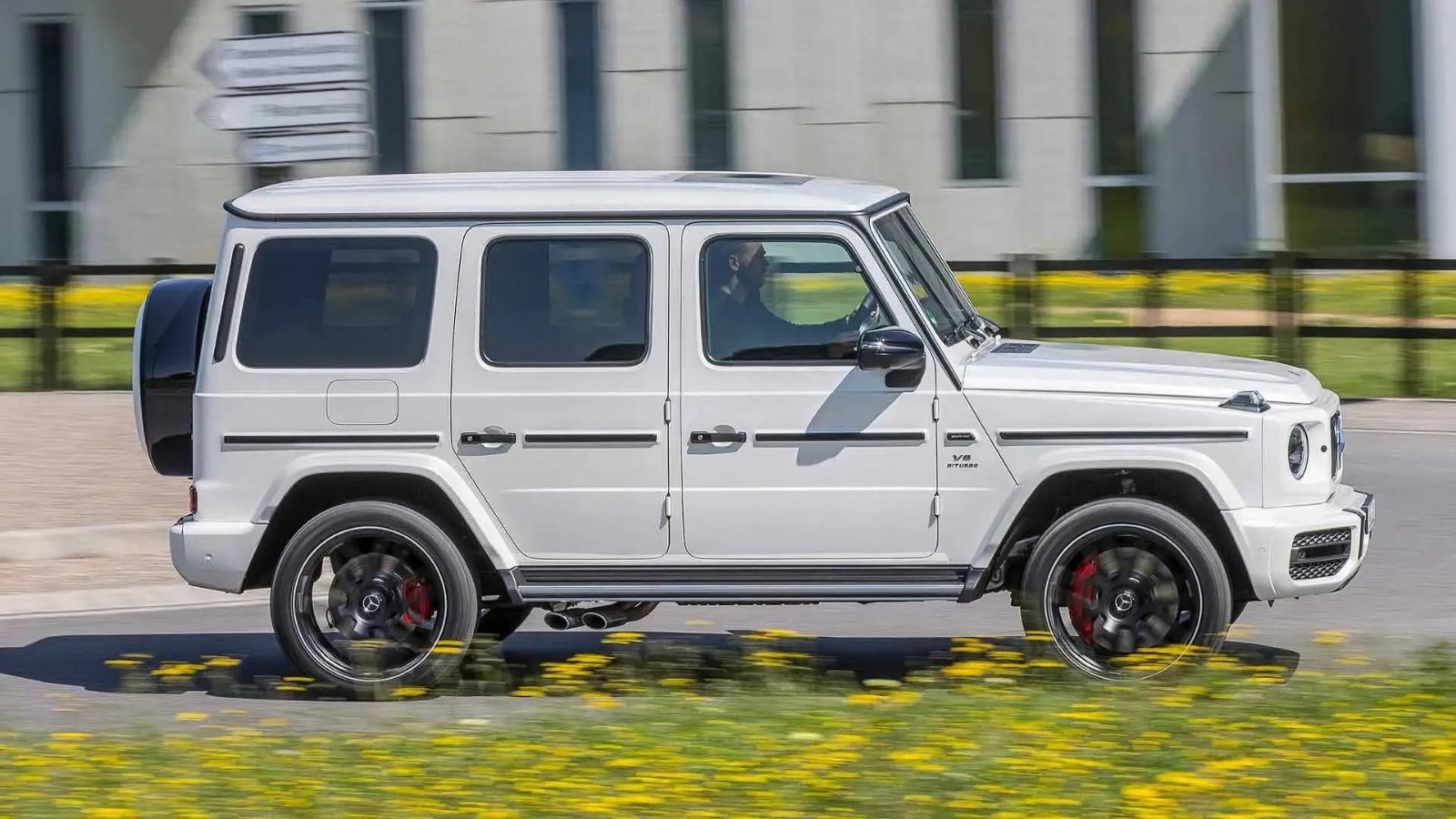 2024款奔驰G63AMG国六现车特惠全国可按揭