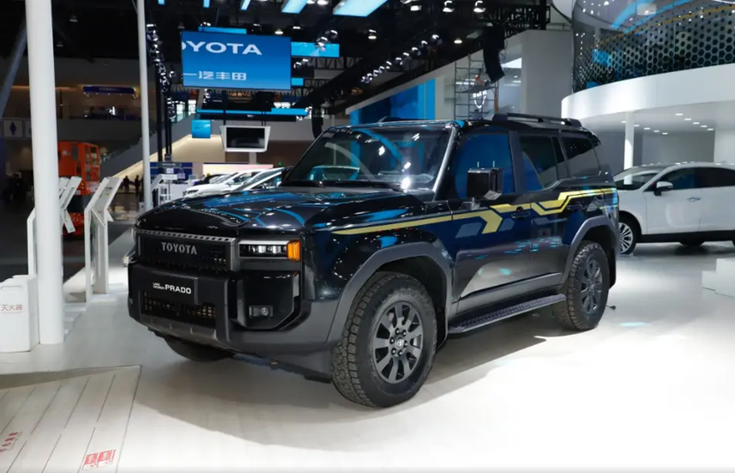 售44.98万起 新款普拉多上市 增旗舰VX版 舒适配置大幅提升