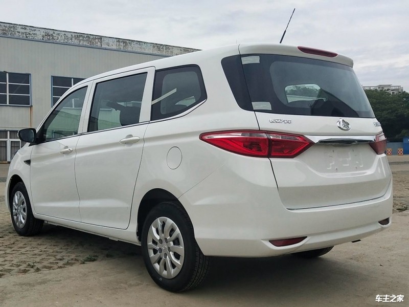 成都长安睿行EM80最高优惠0.80万 仅6.89万可入手