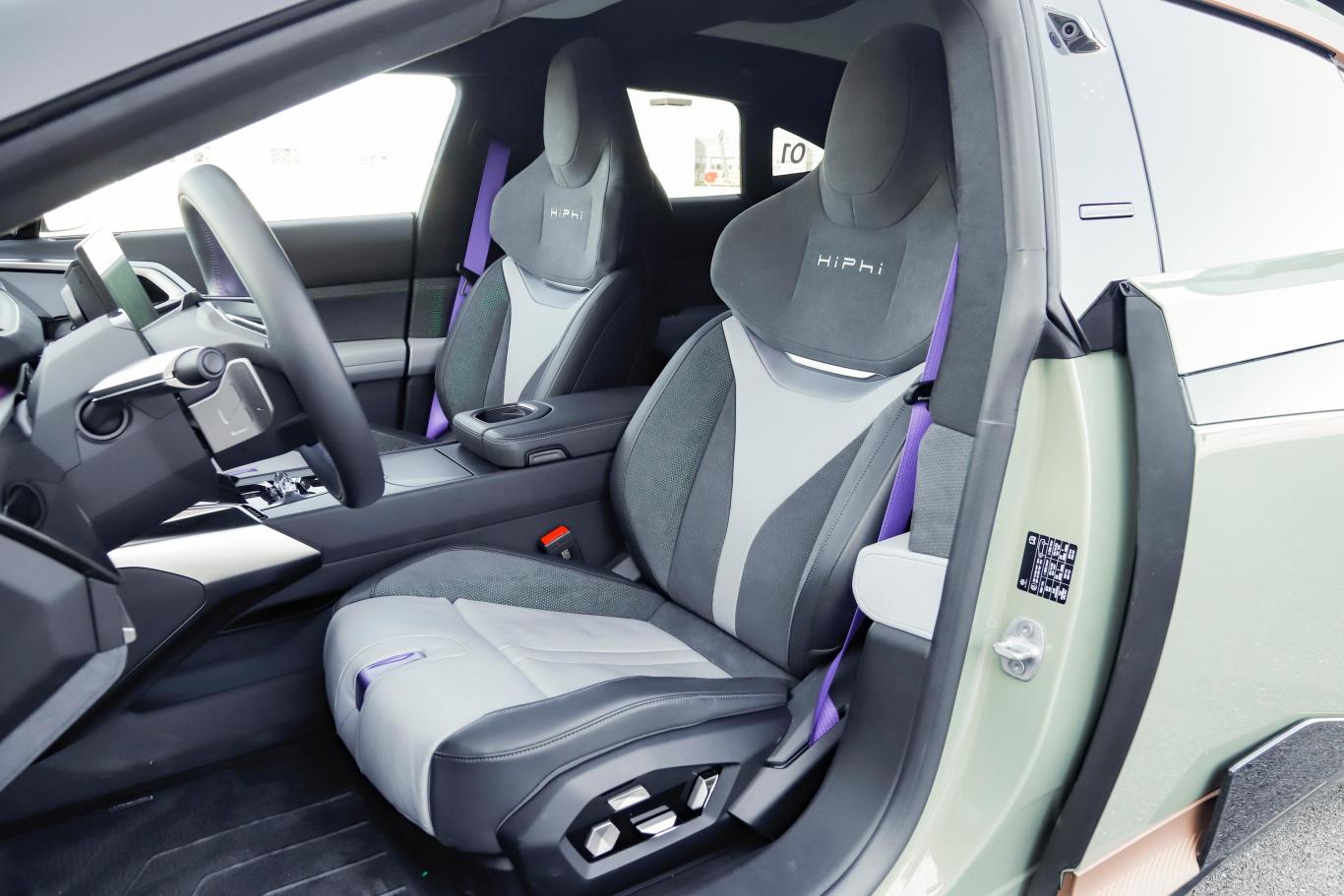 配备高通8295P座舱芯片/AI零压云毯座椅等 日产N7内饰首发