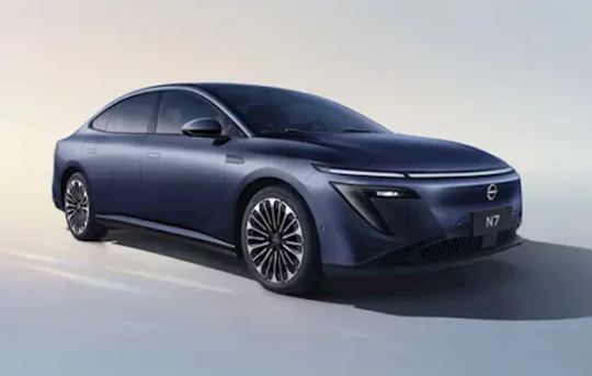 配备高通8295P座舱芯片/AI零压云毯座椅等 日产N7内饰首发