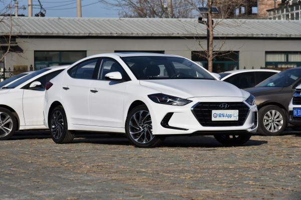 大邑奥迪SQ7价格最低106.88万起 优惠高达3.00万