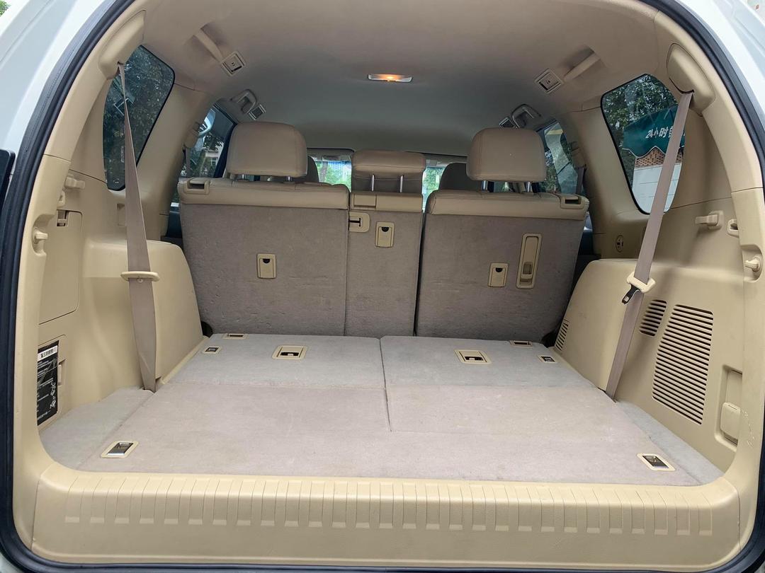 现购普拉多中东版让利7.8万 售四川