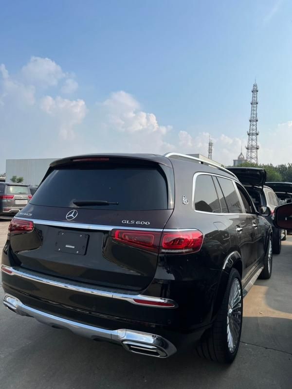 奔驰迈巴赫GLS600美版最新报价278万起 欢迎试乘试驾