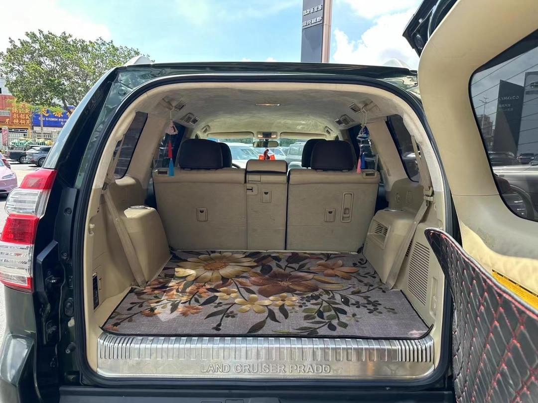 中东版丰田霸道2700抄底价格 参数配置解析