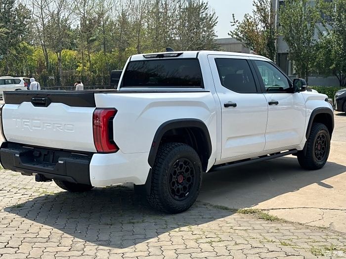 2025新款坦途加版目前价格稳定 售价50万元起