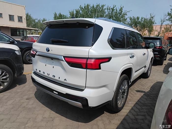 平行进口红杉加规版最新报价及实拍解析