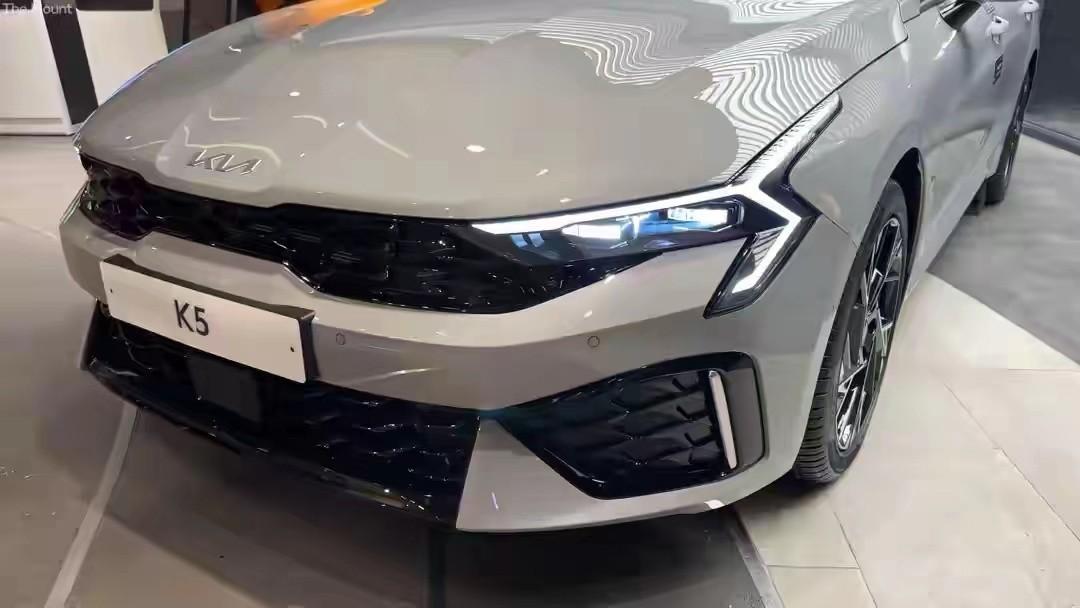 斯柯达明锐EV概念车将于9月慕尼黑车展发布，采用全新设计语言