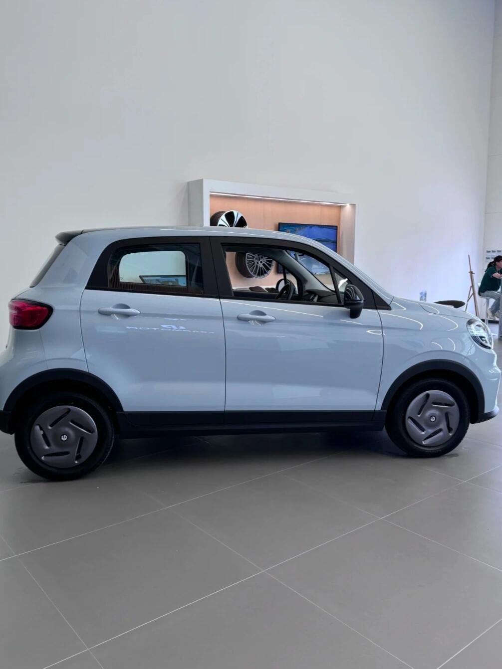 成都零跑T03售价4.39万起 最高优惠0.60万