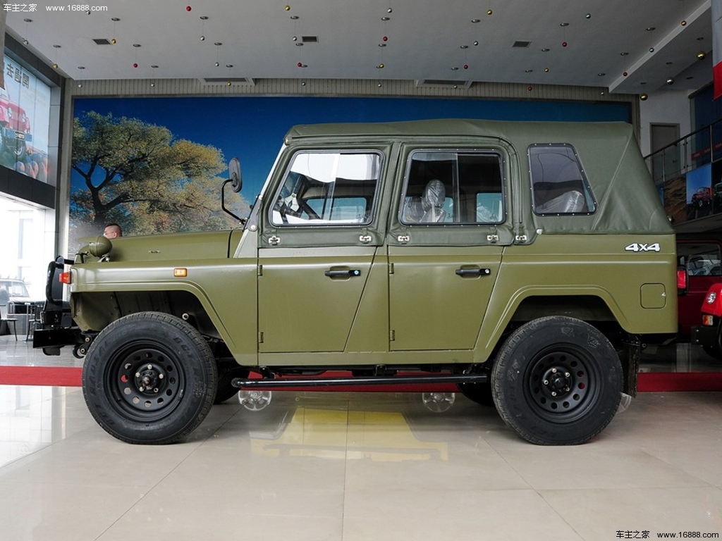 成都212经典暂无优惠 仅8.99万可入手