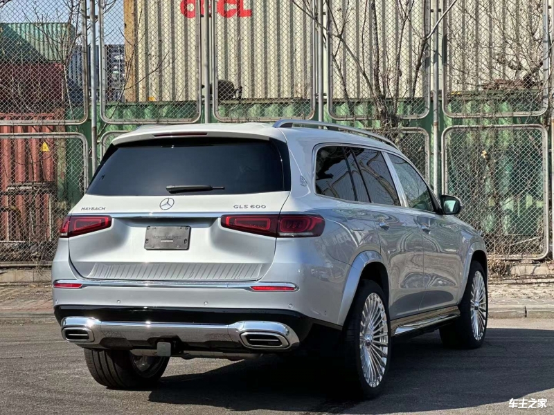 迈巴赫GLS级欧版新款优惠25万 欢迎前来试驾