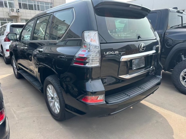 2023雷克萨斯GX中东版最高降6万 欢迎到店试驾