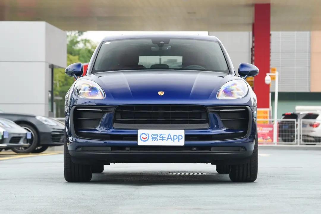 百万元保时捷在4S店修七次也没修好 4S店不退也不换车