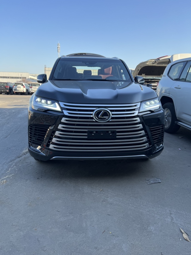 2024款美版雷克萨斯LX570顶配最低价格 展厅现车齐全