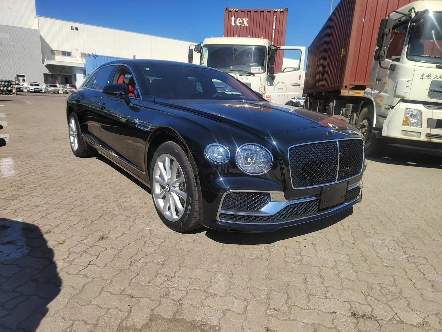 成都宾利飞驰最新行情 仅售279万起