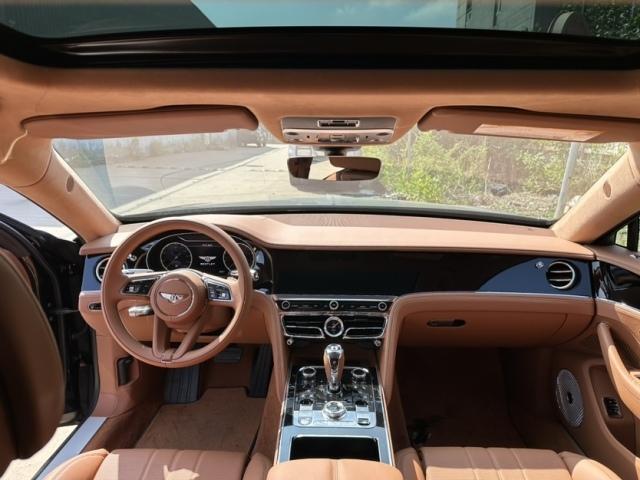 成都宾利飞驰最新行情 仅售279万起