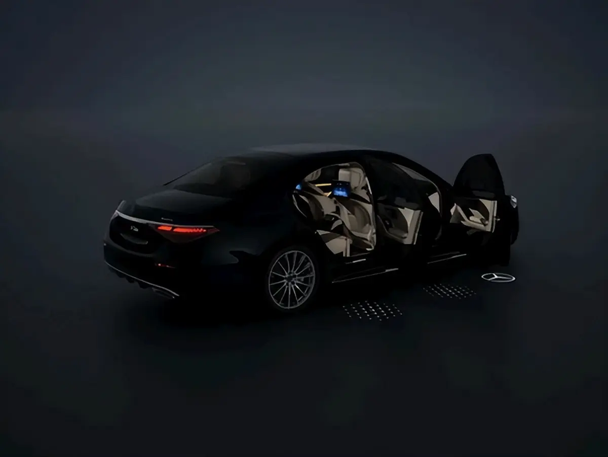 行政轿车天花板！2025款迈巴赫S级上市：标配智能领航辅助 146.8万起