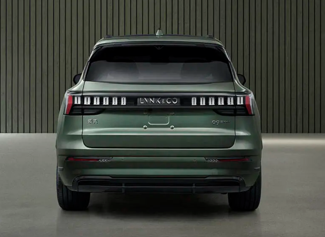 33万起 吉利系大型SUV领克900开启预售：全系标配天地尾门