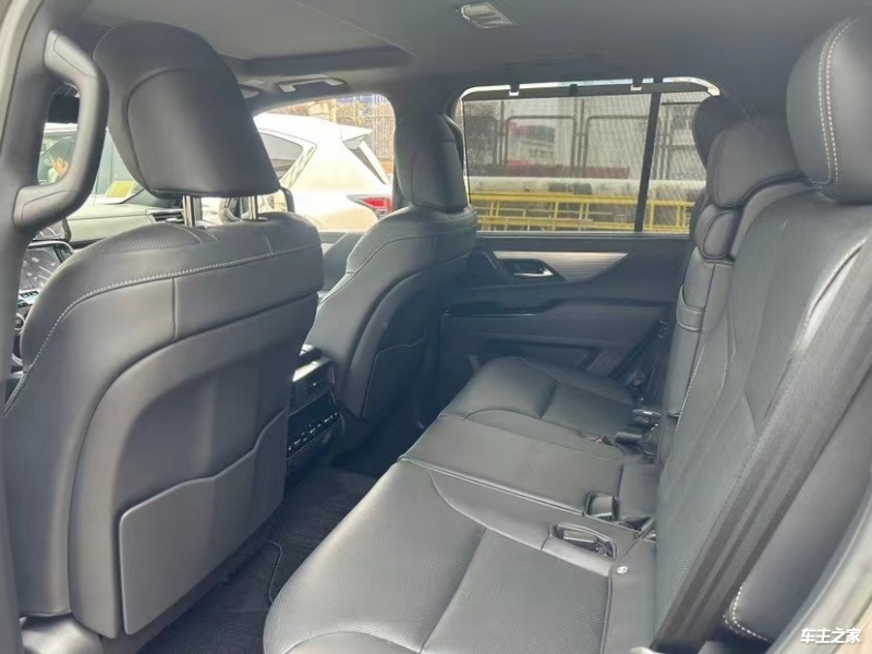 现购超霸加版让利直降3.5万 最低仅售66万