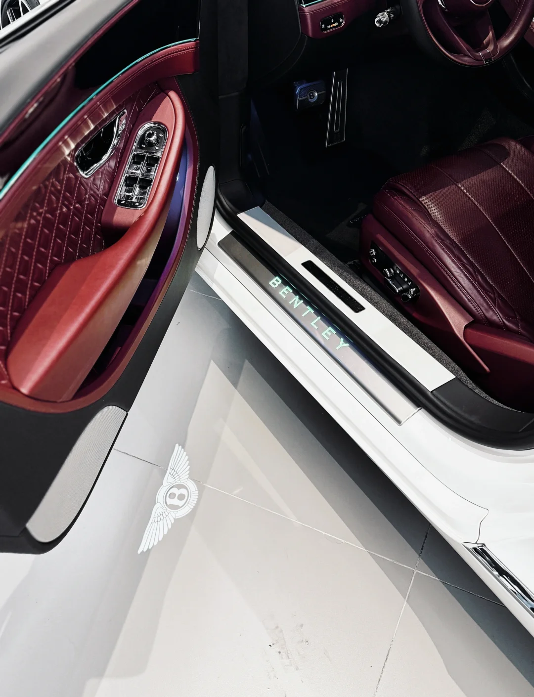 成都宾利欧陆限时优惠 目前293万元起售