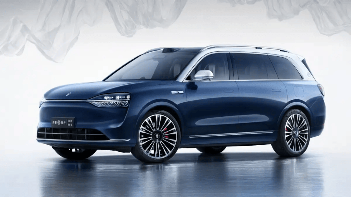 要成新赛道？继比亚迪之后，极氪、华为