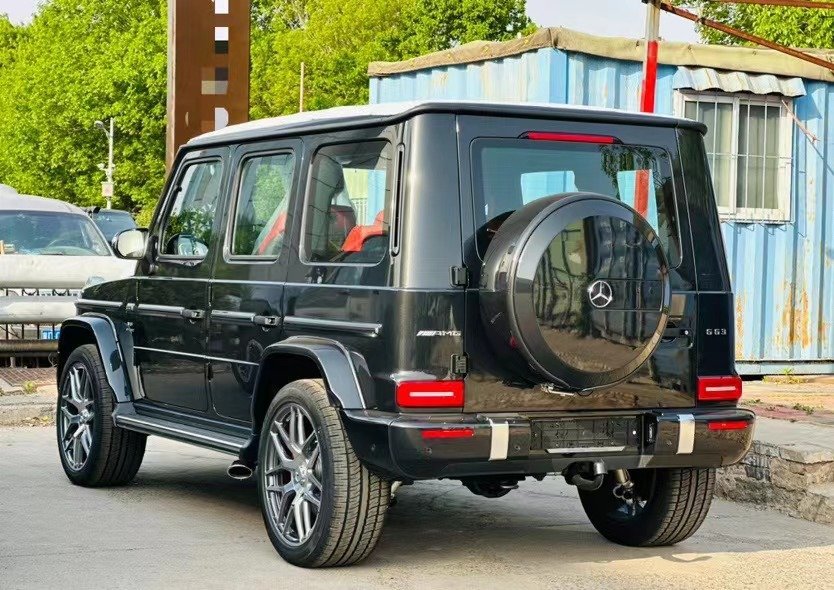 2025新款奔驰G级降价促销中 直降29万