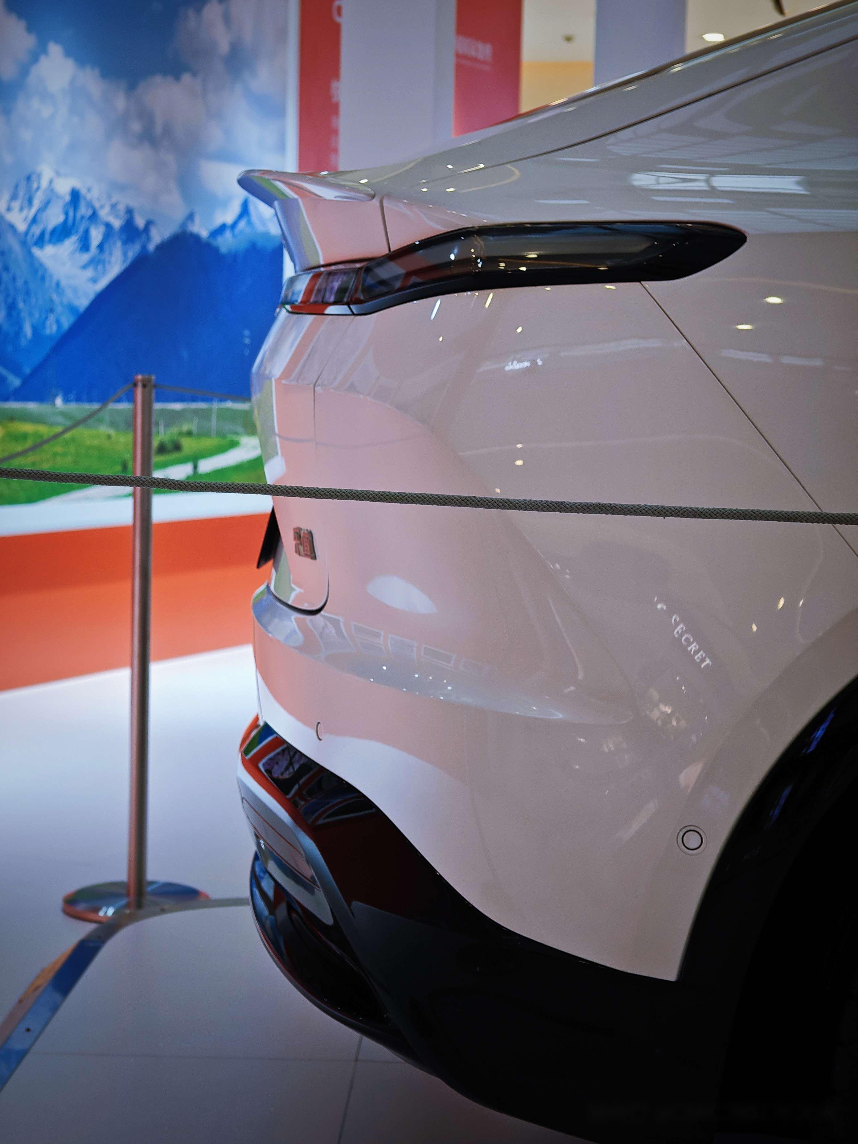 将于上海车展亮相/三季度上市 乐道L90更多角度谍照曝光