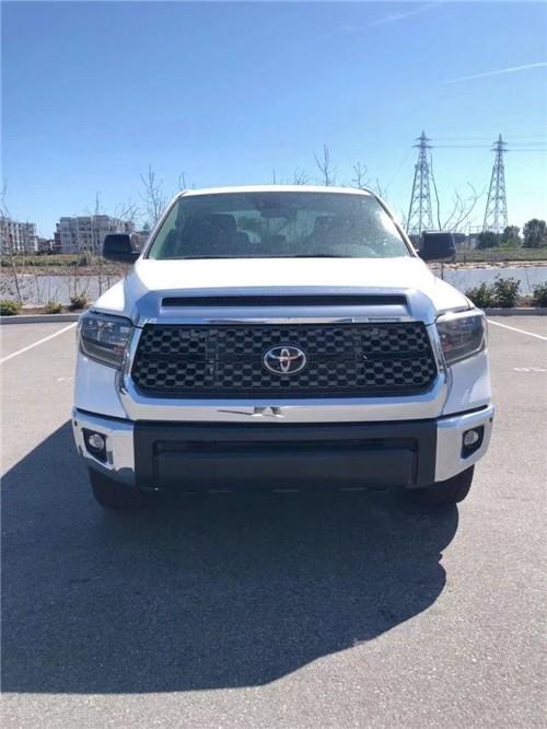 平行进口丰田坦途墨版报价56万起 直降10万