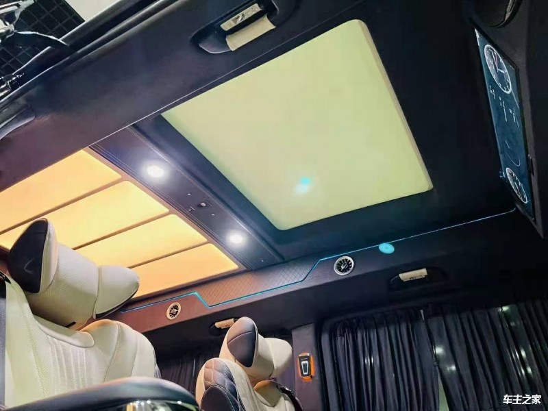 9速奔驰威霆VST680多少钱 新款奔驰威霆七座房车图片及报价