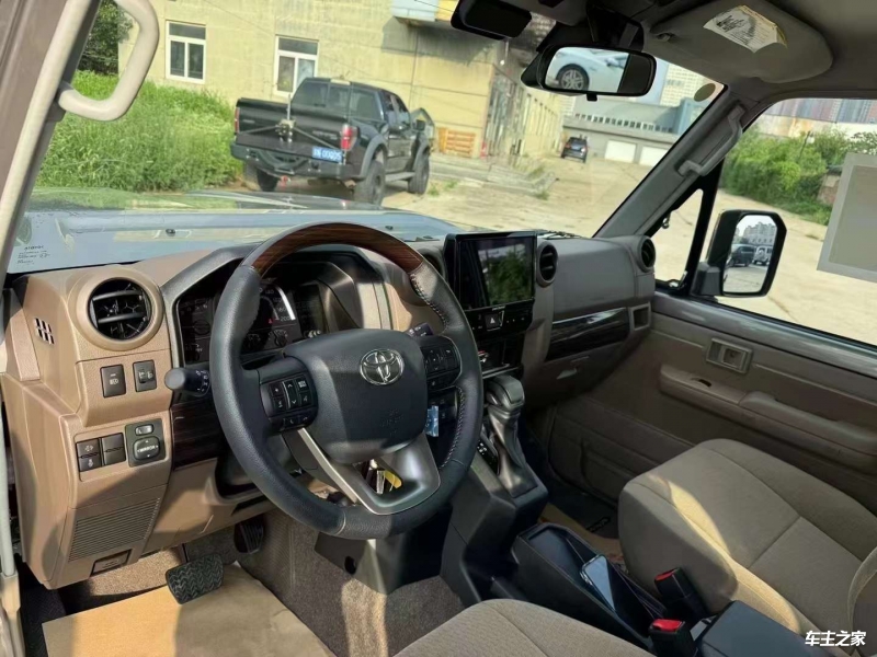 四川腾达东远名车超霸加版最低报价66万起 欢迎试乘试驾