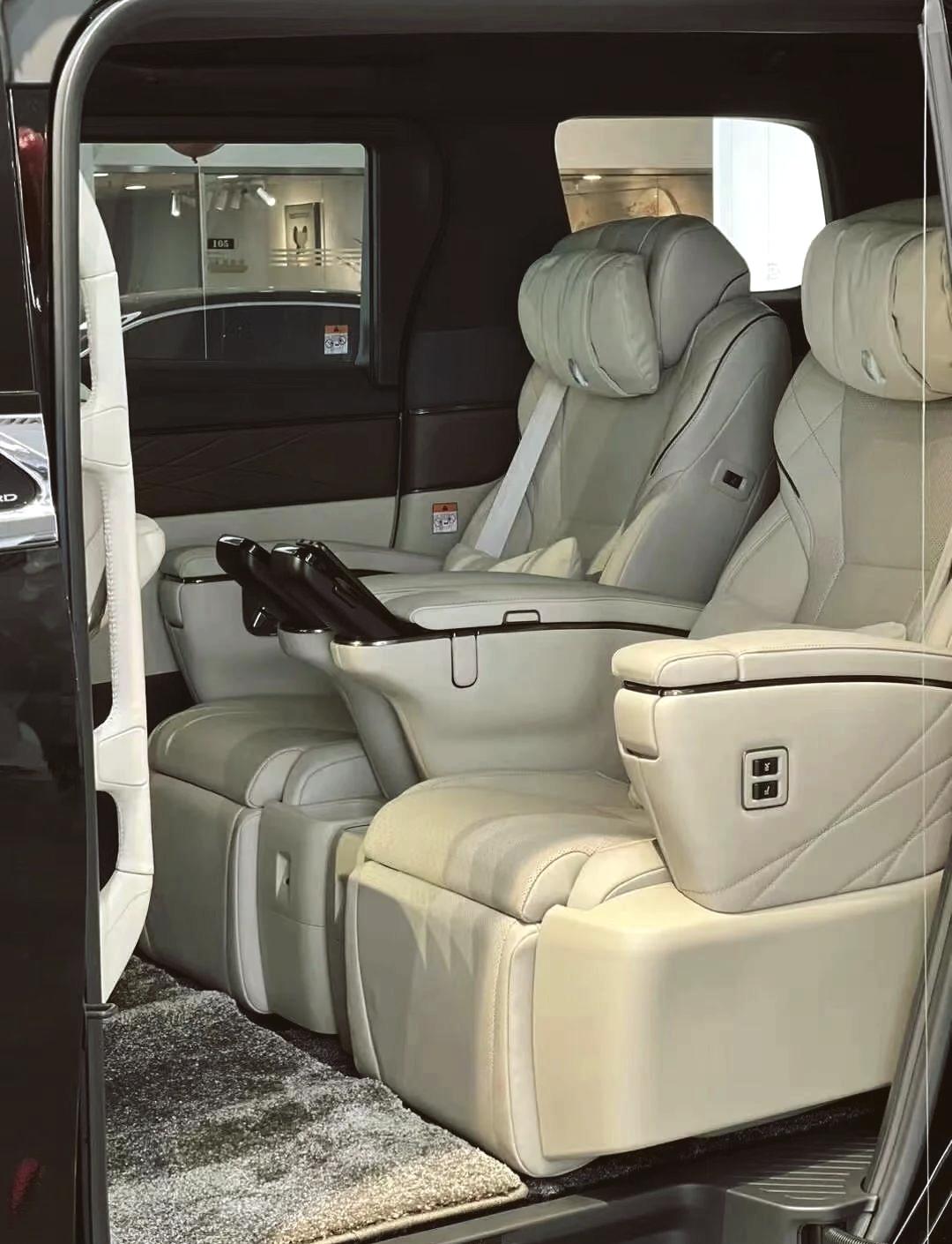 2024款丰田埃尔法惠民 新行情解析经典元素