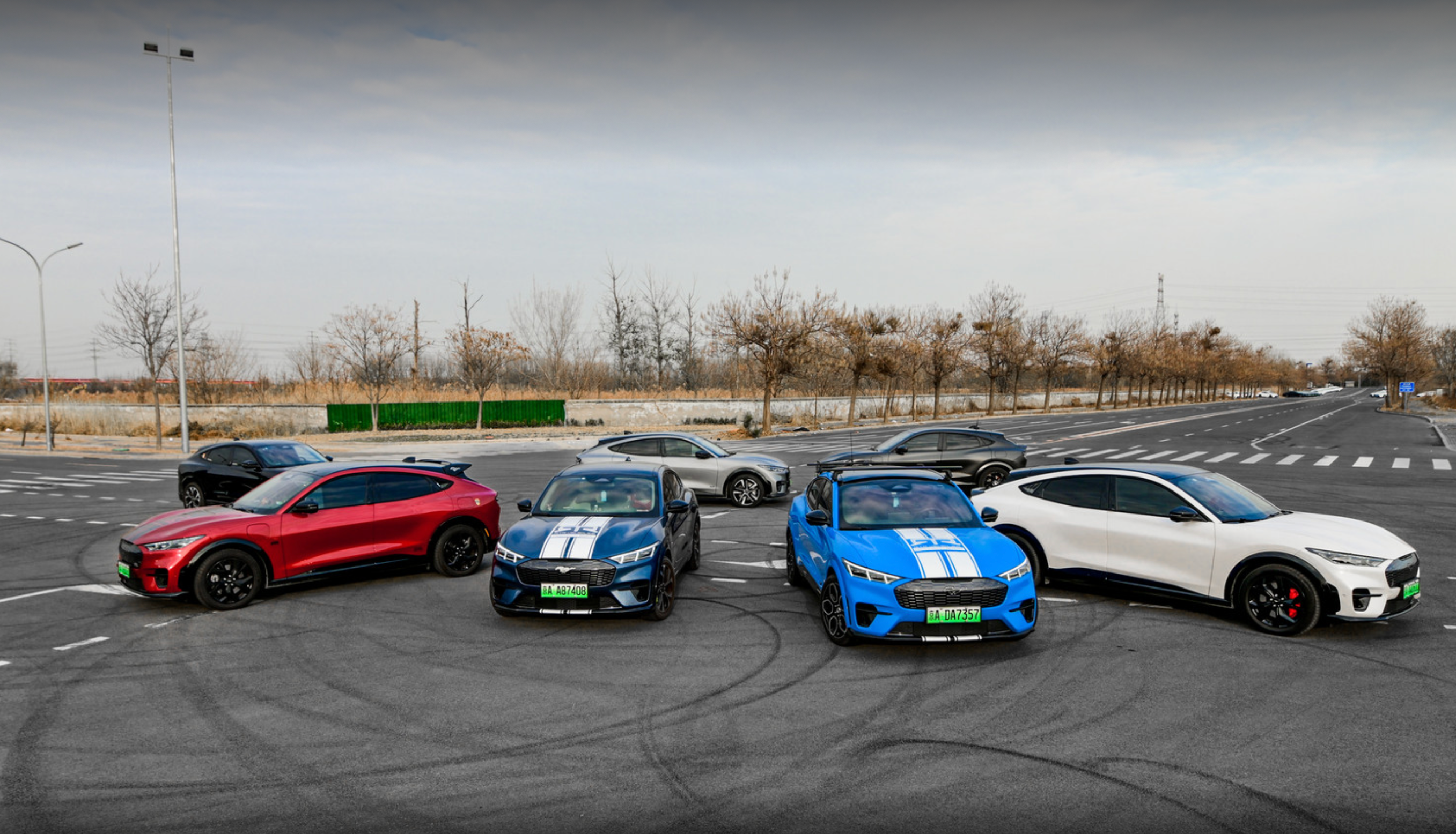 赛道竞速+漂移教学！福特中国 “Mustang赛道学院”上线：14999元起/人