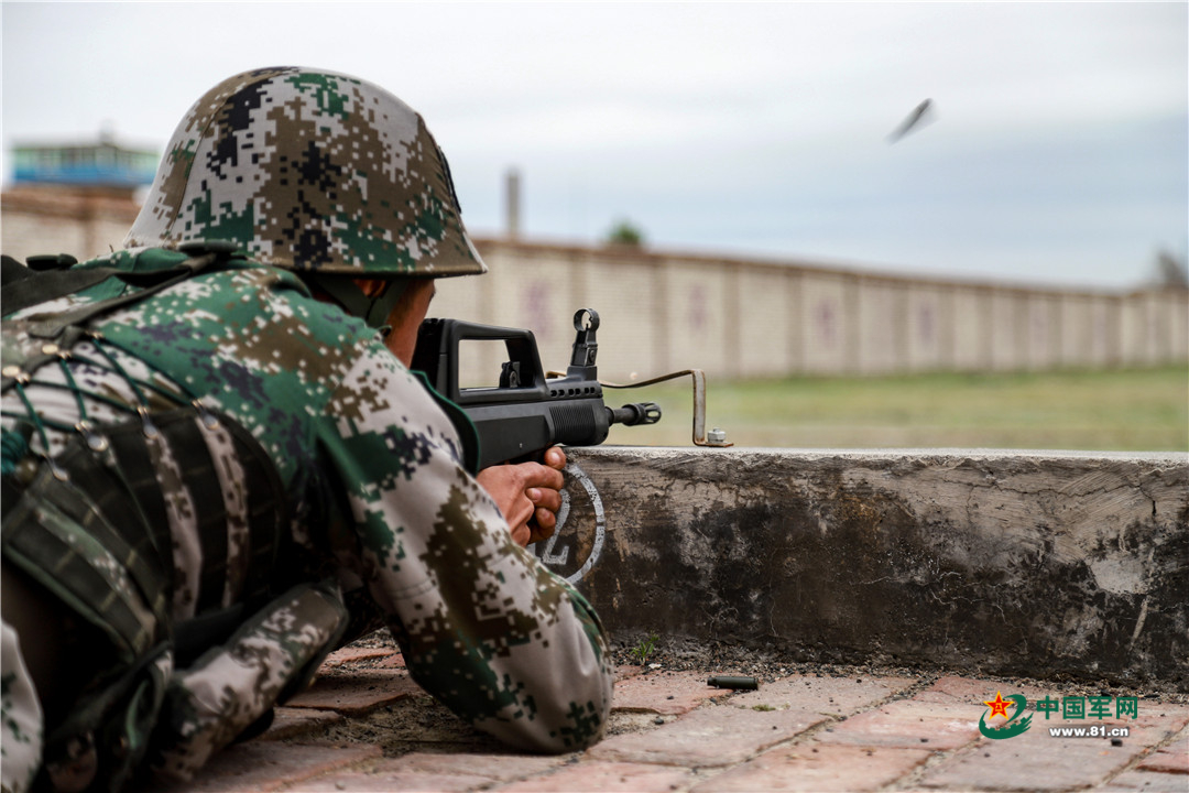 五菱发布神炼电池3.0：5.8mm子弹连续射击不起火不爆炸
