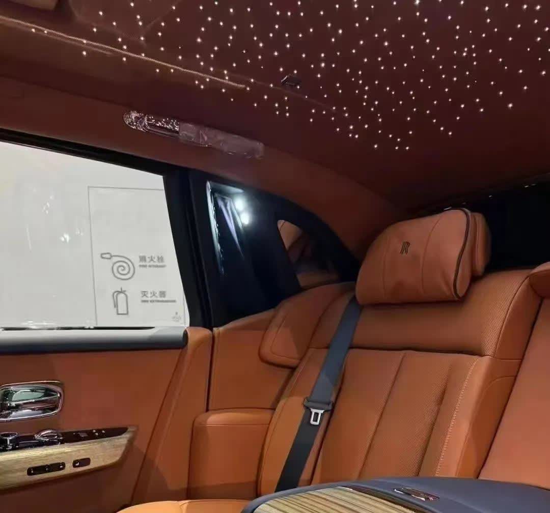 成都幻影报价847万起 欢迎前来试驾